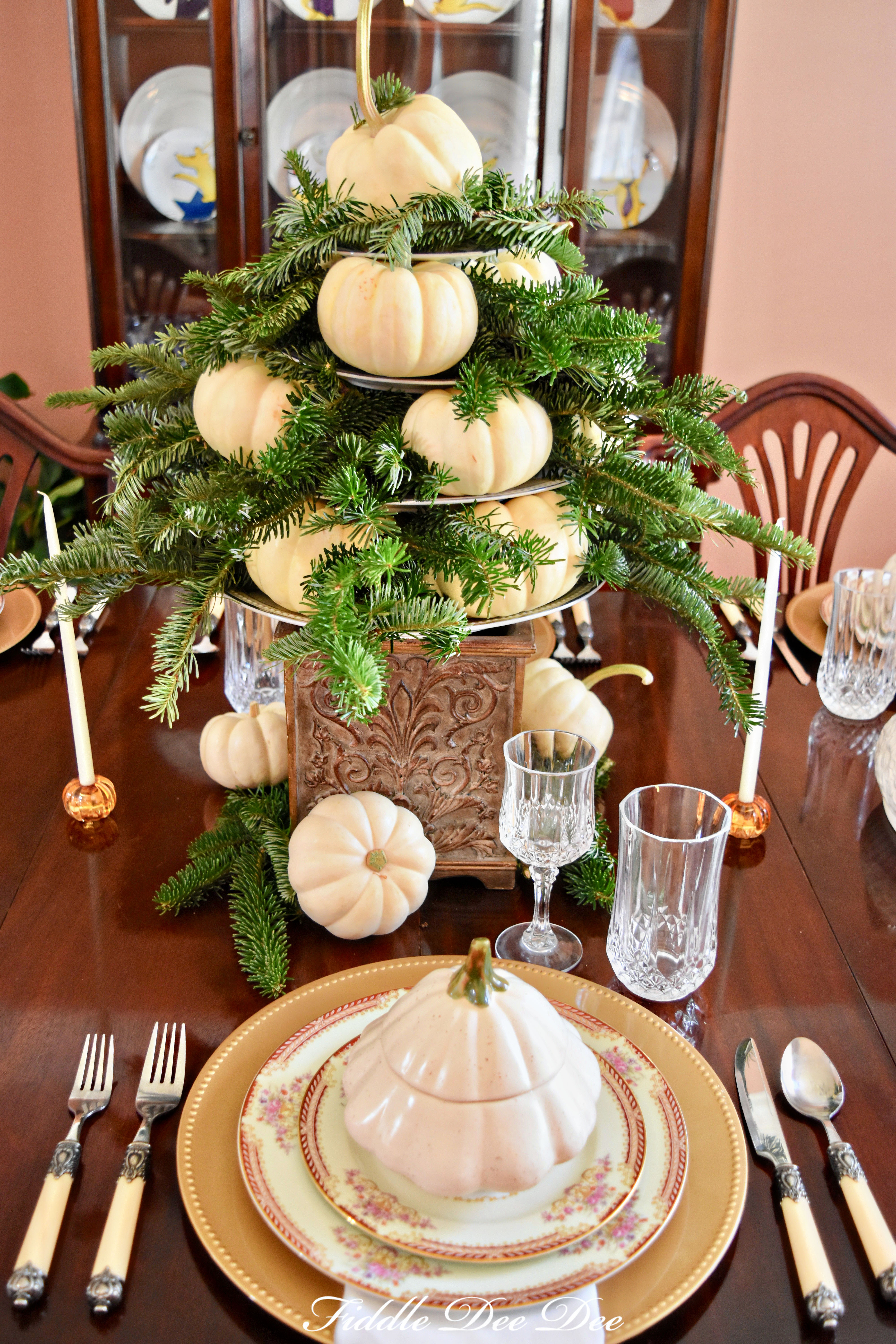 Holiday-Table